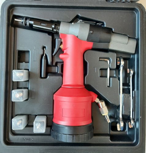 ЗАКЛЕПОЧНИК REVTOOL 50010 с комплектом насадок