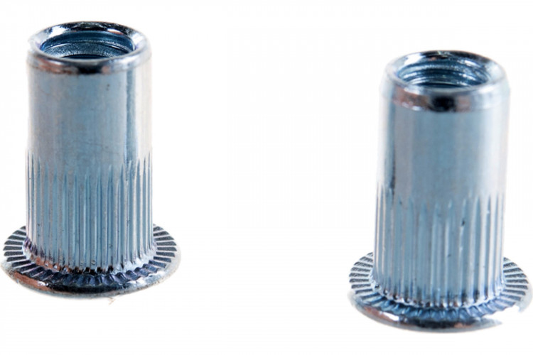 Заклепки резьбовые с насечками "ПРОФИ" ЗУБР М5 (сталь, стандартный борт, 20 шт)