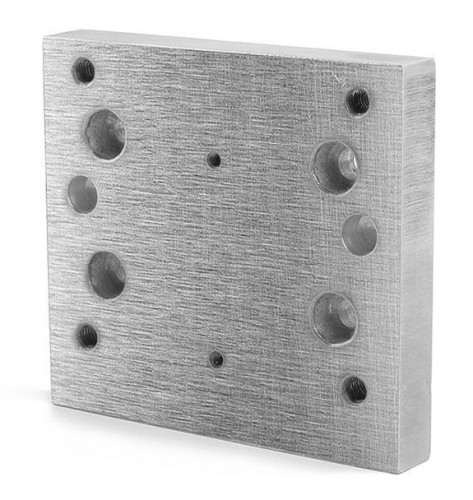 Плита-переходник АМЦ-18 для установки двигателей с 4х-болтовым креплением на стойки MESSER