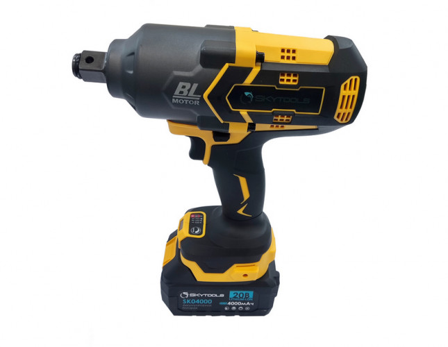 Аккумуляторный ударный гайковерт SKytools SK9004